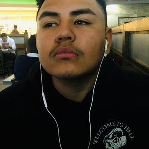 Meet your Posher, Elizabeth